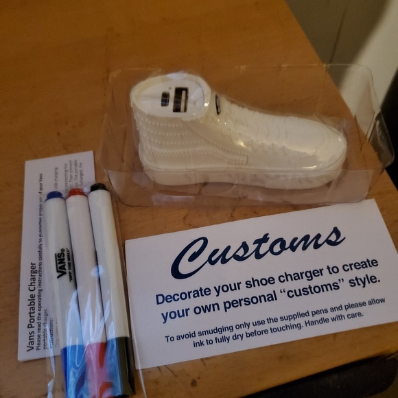 Van's Portable charger - Picture 4 of 4